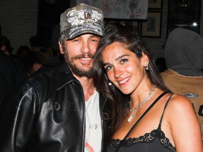 Izabel Pakzad is a supportive partner of James Franco.